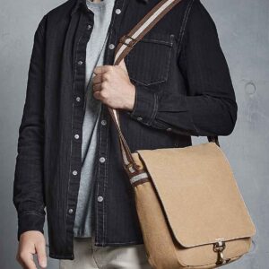 Quadra Vintage Canvas Messenger